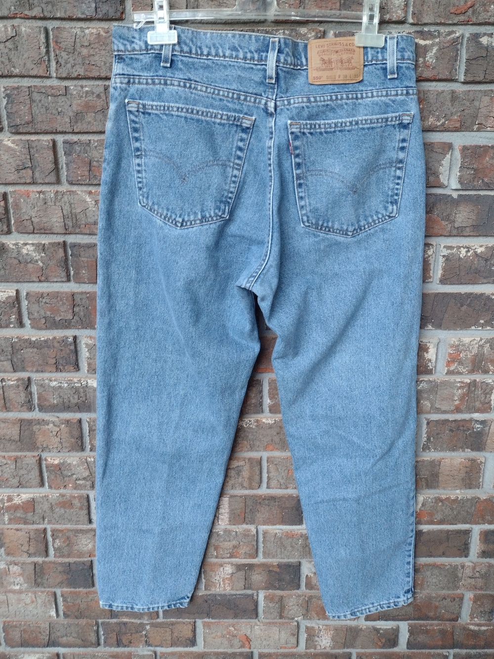 Vintage 90's LEVIS 550 Jeans Mens 36X29 Relaxed Fit Tapered Leg Made In The USA